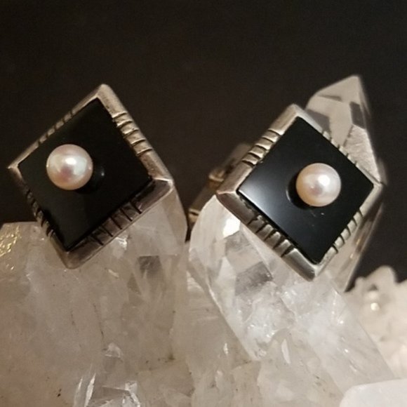 Vintage Sterling Cultured Pearl Black Onyx Cuff Links - Picture 1 of 5